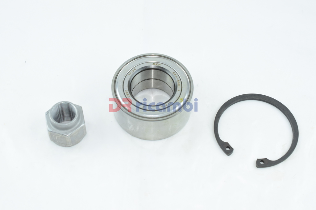 KIT CUSCINETTO RUOTA ANTERIORE PER CITROEN AX SAXO PEUGEOT 106 I II SKF VKBA1327