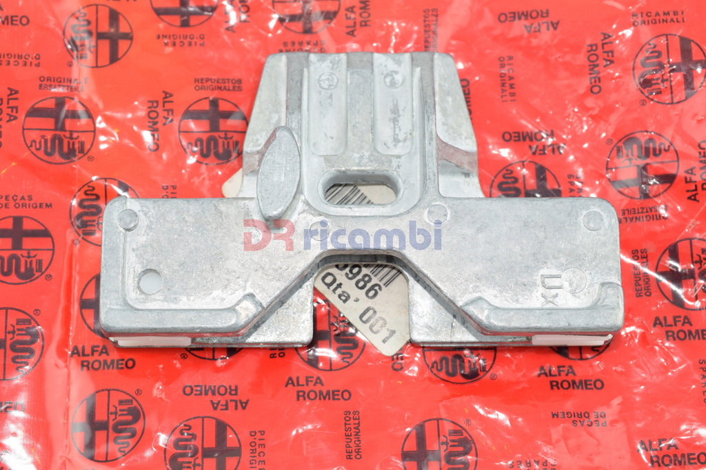 PATTINO CREMAGLIERA VETRO PORTIERA ANTERIORE DESTRA ALFA GTV SPIDER  60585986