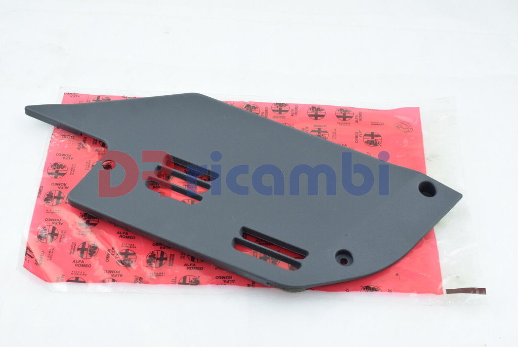 RIPARO DESTRO NERO MOBILETTO CONSOLE ALFA ROMEO 145 146 - ALFA ROMEO 153018061