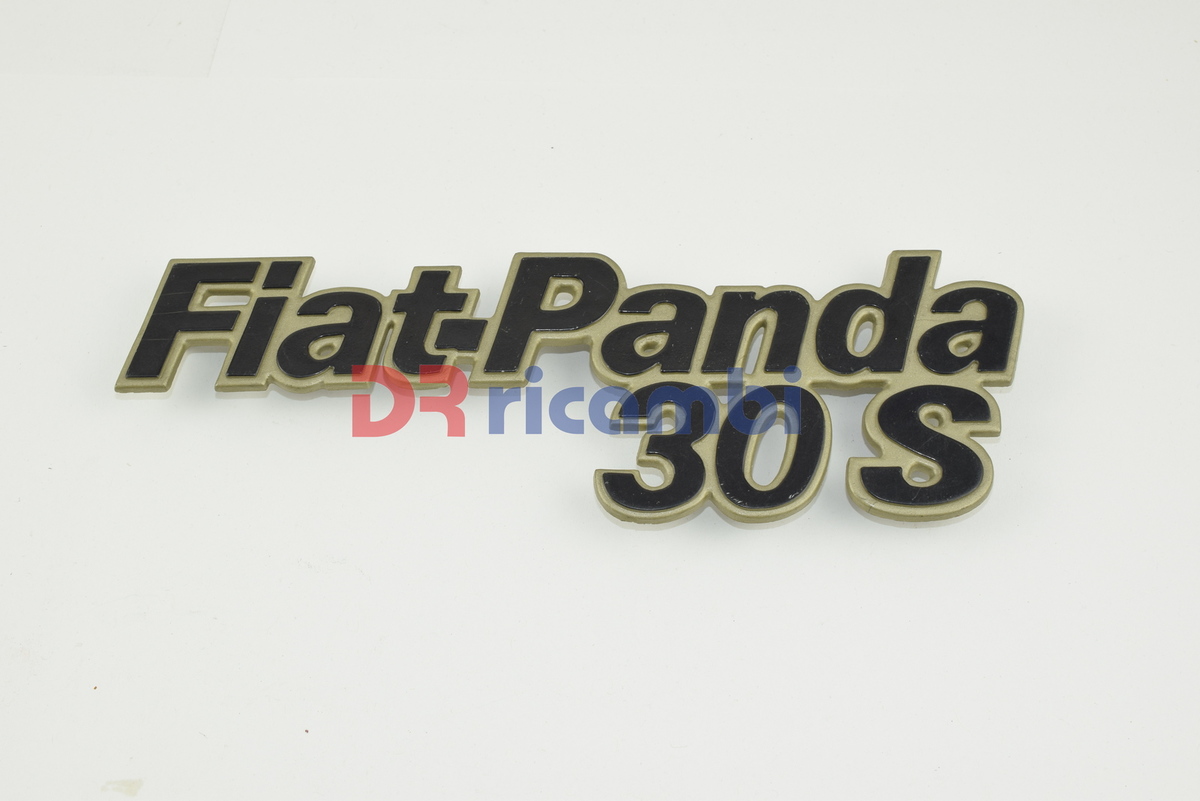 LOGO FREGIO SIGLA MODELLO FIAT &quot; FIAT PANDA 30 S &quot; SCRITTA NERA BORDO ORO DR0450