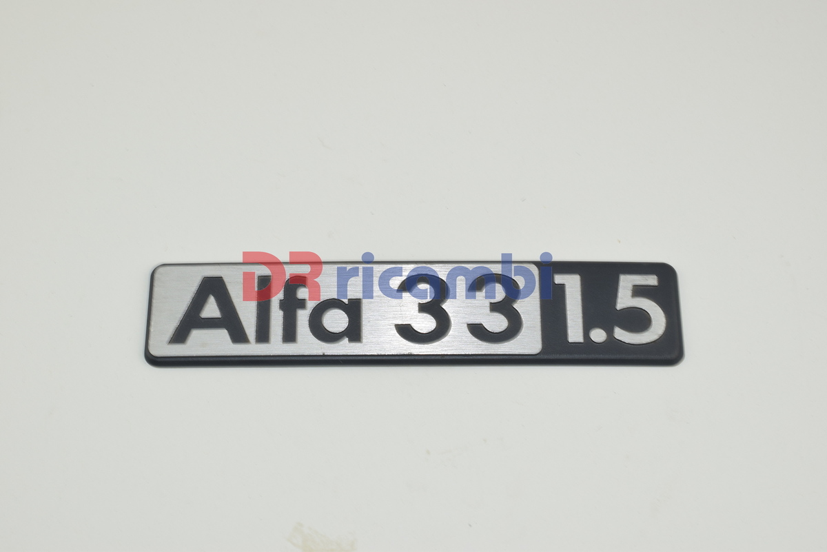 LOGO FREGIO SIGLA MODELLO ALFA ROMEO &quot; ALFA 33 1.5 &quot; DR0484