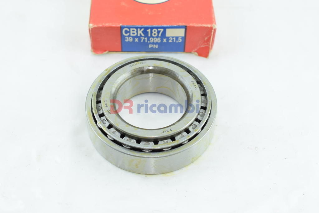 CUSCINETTO FIAT 131 132 DIFFERENTIAL BEARING CBK187 SKF 639330 639315 A  4336979