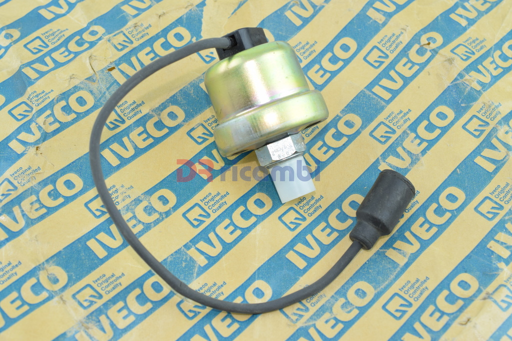 BULBO TRASMETTITOR PRESSIONE OLIO PER IVECO 115.4 135.14 370 175.24 FIAT 4775190