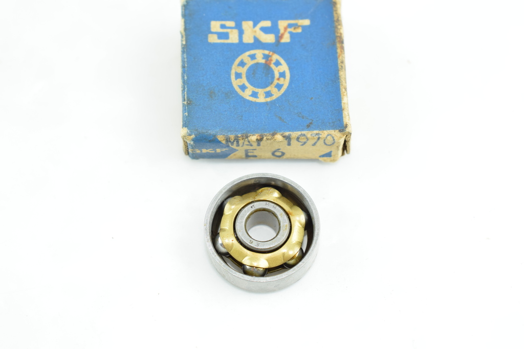 CUSCINETTO A SFERE AUNA CORONA A CONTATTO ANGOLARE SKF E6 E6MH  -  D. 6x12x7