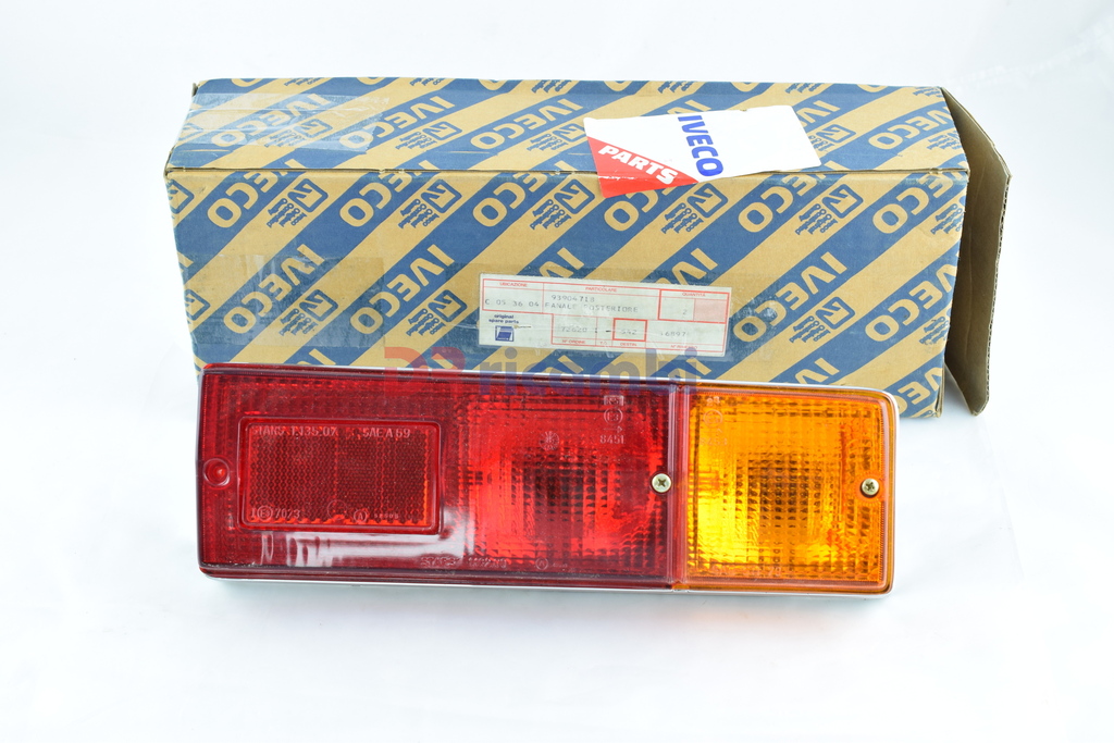 FANALE LUCE POSTERIORE INDICATORE POSTERIORE LATERALE DESTRO IVECO 93904718