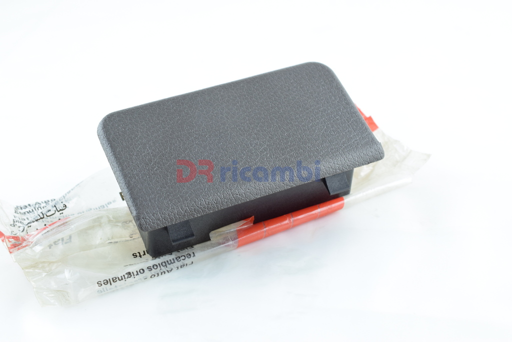 PORTACENERE POSACENERE ACCESSORI INTERI ABITACOLO ORIGINALE FIAT131 FIAT 5987535