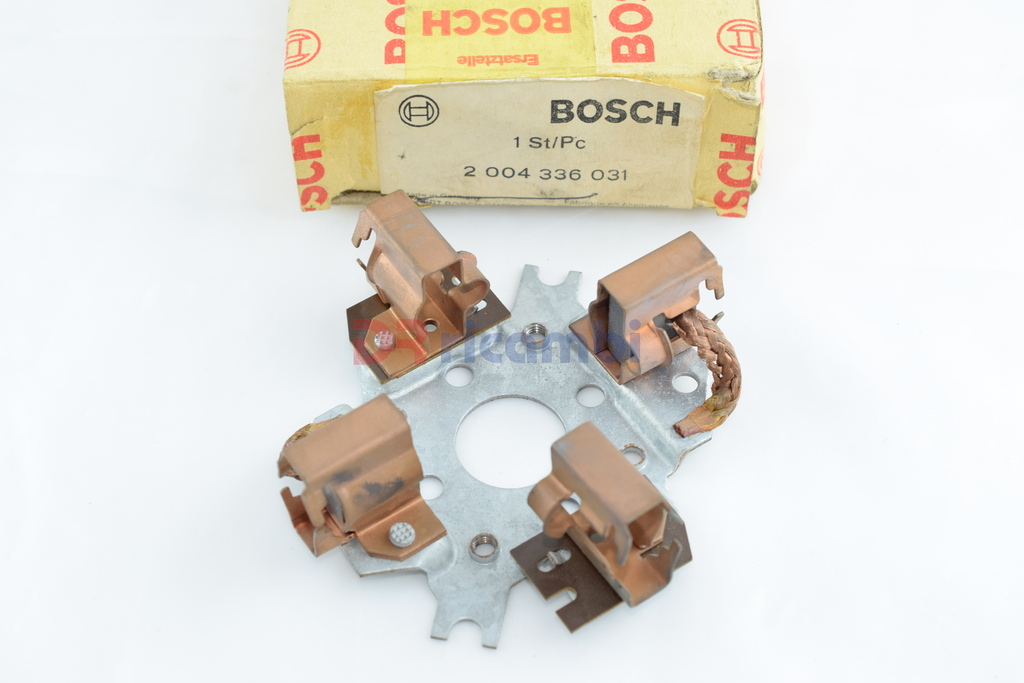 PORTASPAZZOLE MOTORINO DI AVVIAMENTO PER IVECO SCANIA MAN VOLVO BOSCH 2004336031