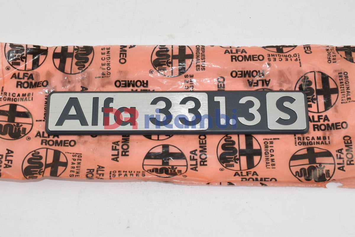 LOGO FREGIO SCRITTA TARGHETTA &quot; ALFA 33 1.3 S &quot; - DR RICAMBI DR0542