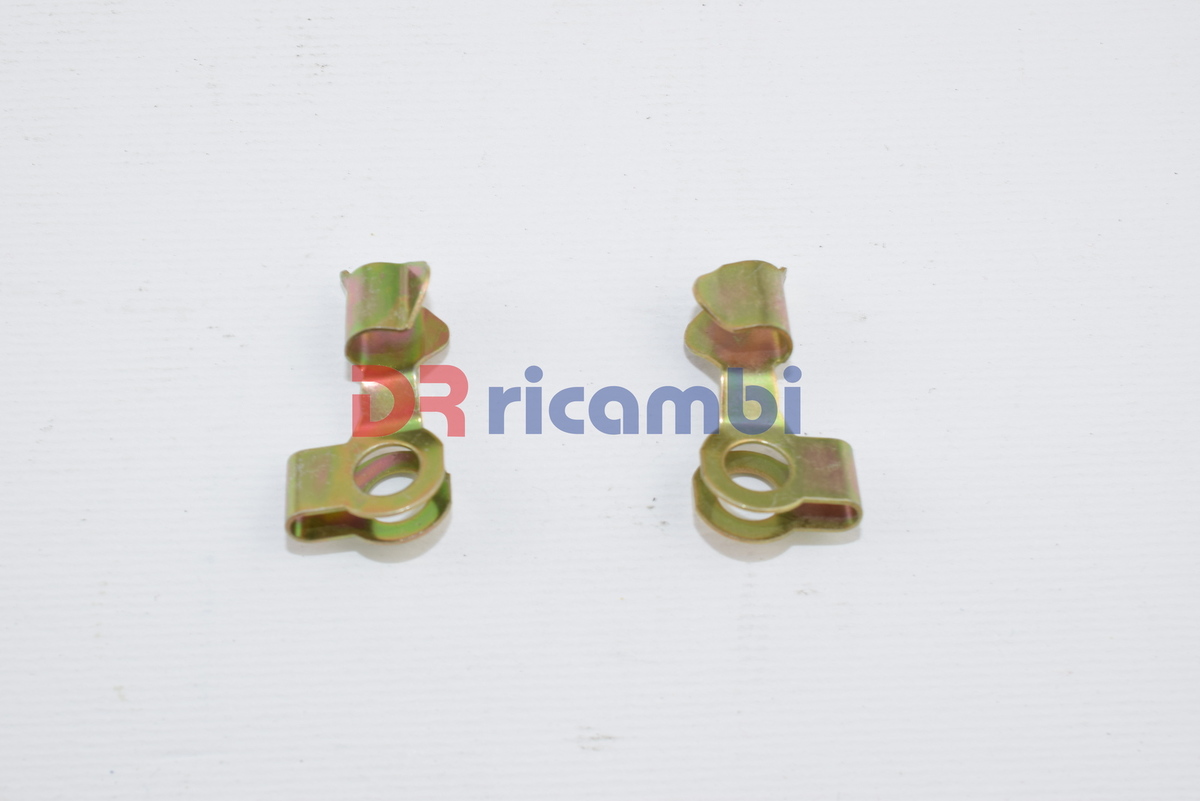 COPPIA FERMI FERMAGLI ACCELERATORE CARBURATORE FIAT 500 - 126 DR0546