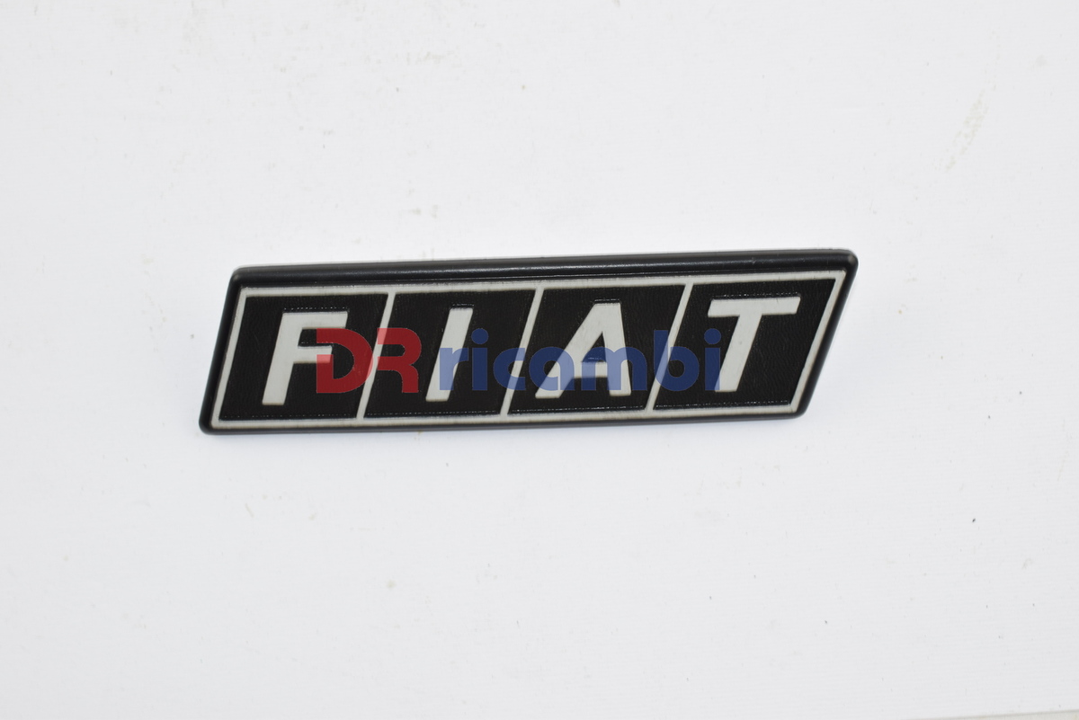 LOGO FREGIO SIGLA MODELLO &quot; FIAT &quot; DR0558