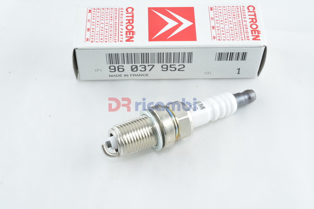 CANDELA MOTORE CITROEN AX BX C15 ZX  PEUGEOT 205 305 309 405 CITROEN 96037952 