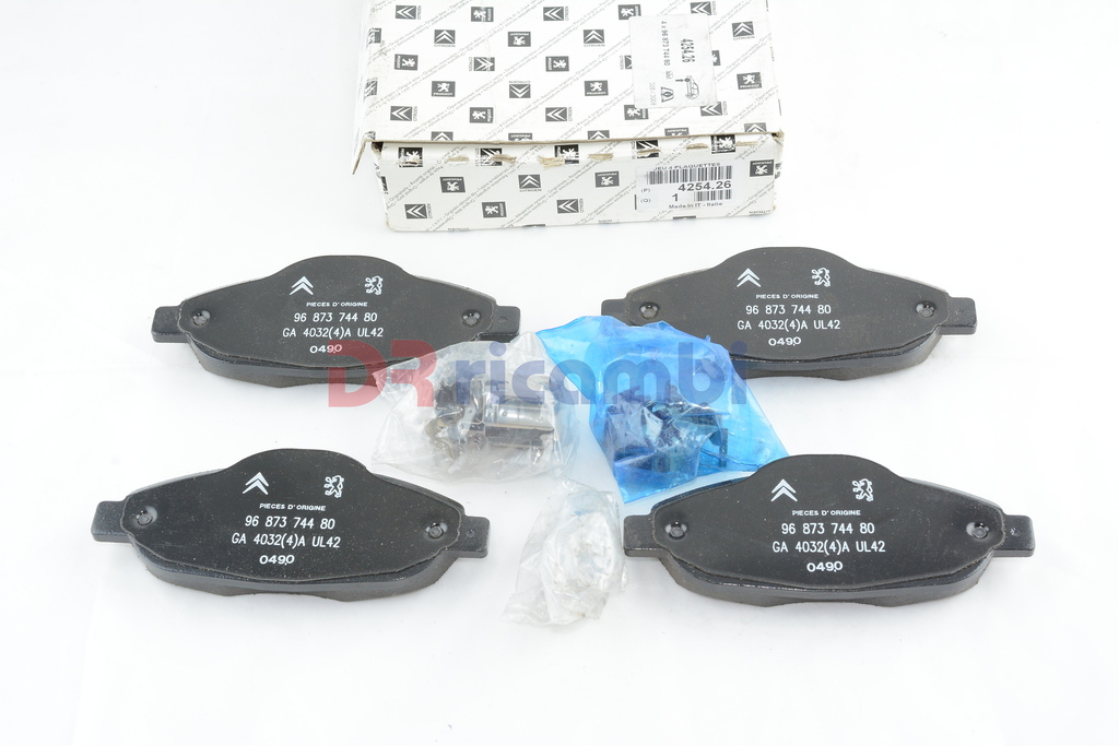 KIT PASTIGLIE FRENI A DISCO ANTERIORI CITROEN PEUGEOT 308 3008 - CITROEN 425426