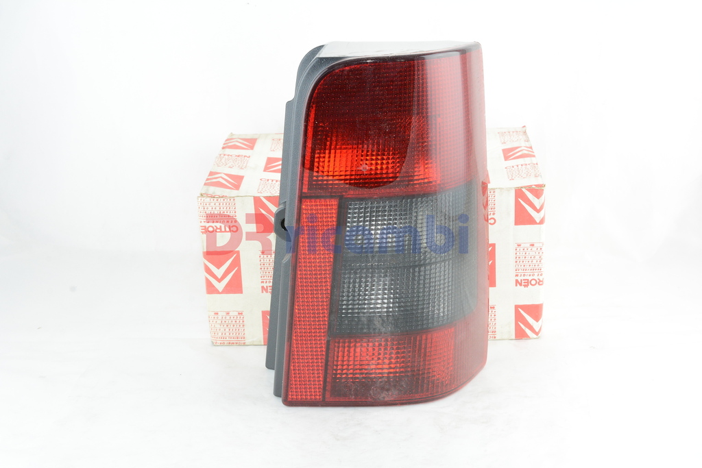 FANALE FARO STOP POSTERIORE LATERALE DESTRO CITROEN BERLINGO 1996-2008 - 6351J1 