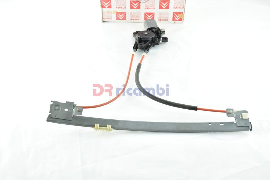 ALZACRISTALLO ELETTRICO ANTERIORE SINISTRO CITROEN SAXO PEUGEOT 106 - 922177