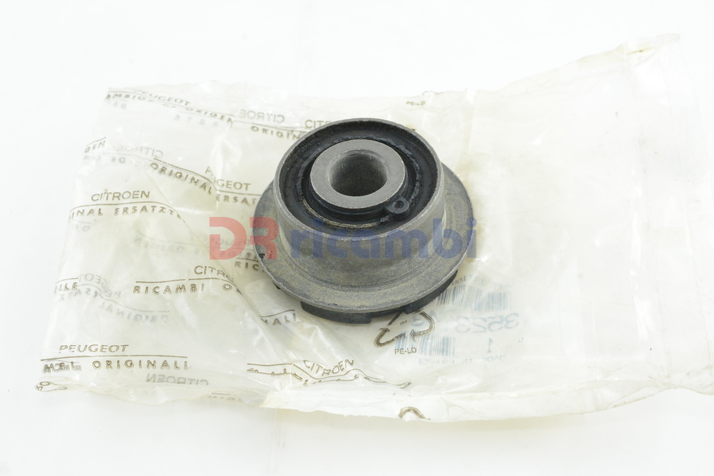 SUPPORTO BRACCIO OSCILLANTE ANTERIORE CITROEN XM PEUGEOT 605 607 CITROEN 3523.43