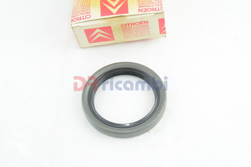 GUARNIZIONE PARAOLIO MOZZO RUOTA ANT CITROEN C15 VISA PEUGEOT 104 CITROEN 334524