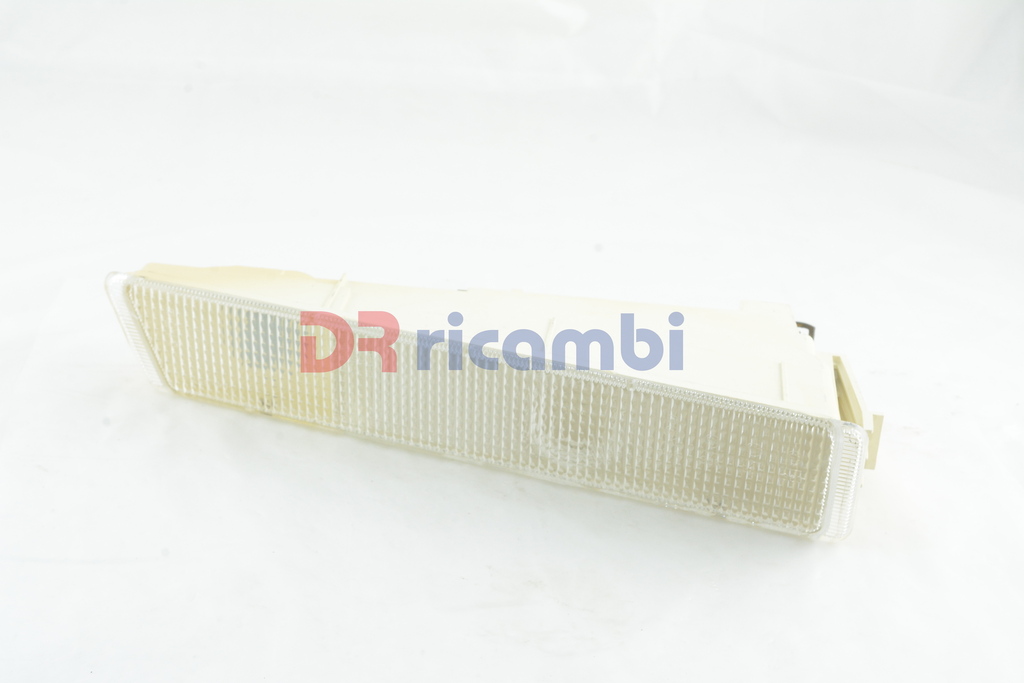 FANALINO BIANCO LUCE FRECCIA ANTERIORE DESTRA PER CITROEN CX - GILBON 51122D