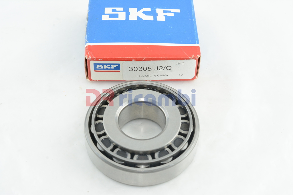 CUSCINETTO A RULLI CONICI RUOTA DAILY I II SKF 30305J2/Q  VKHB2262 D. 25x62x18.4