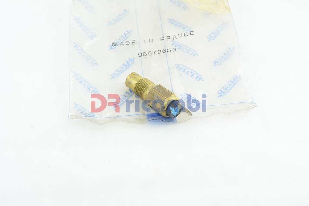 SENSORE TEMPERATURA LIQUIDO RAFFREDDAMENTO CITROEN BX PEUGEOT 205 309 - 95579683