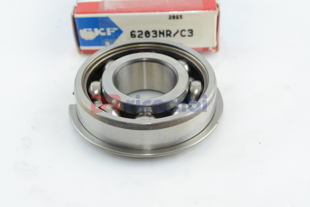 CUSCINETTO A SFERE APERTO CON SEDE E ANELLO ELASTICO SKF 6203NR/C3 D. 17x40x12