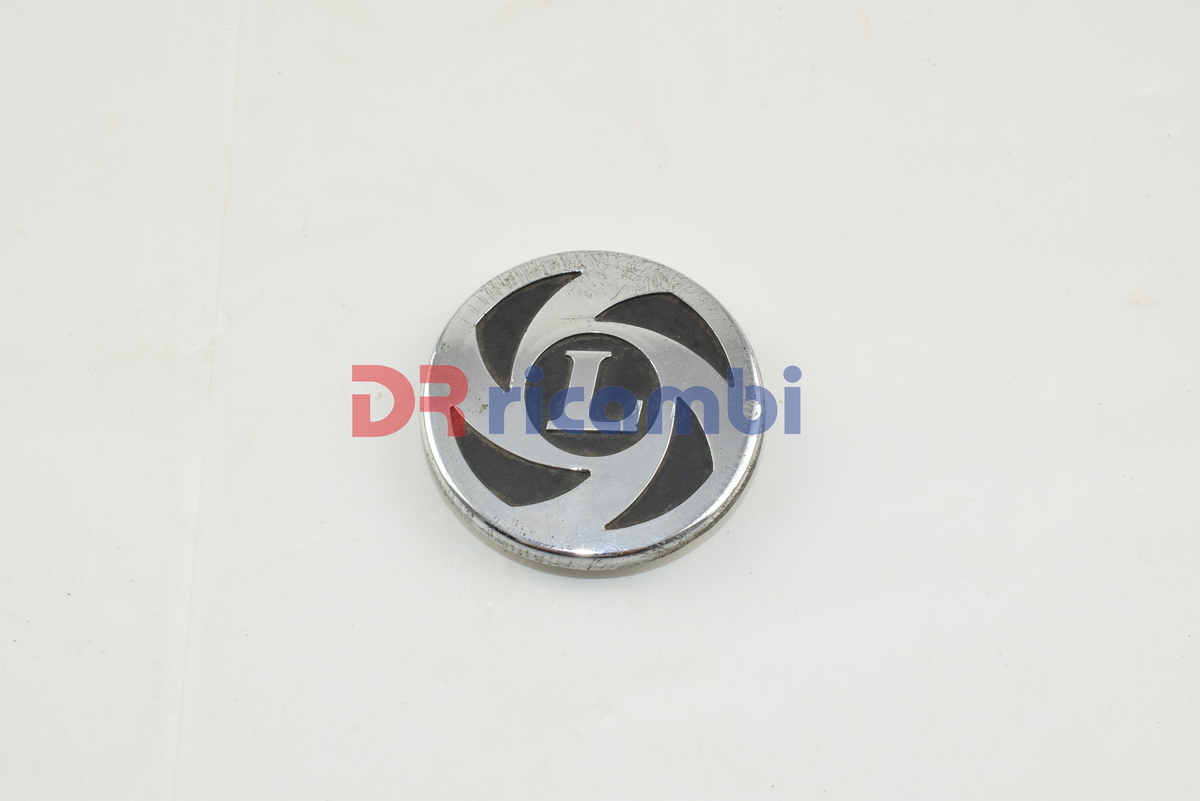 COPRIMOZZO BORCHIA NUOVO ED ORIGINALE ( D. 50 mm - H 11 mm ) DR0623