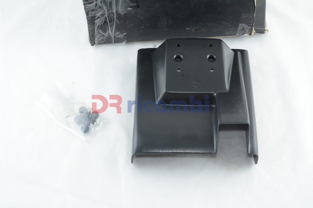 SUPPORTO ADATTATORE BRACCIOLO COMPATIBILE CON VW GOLF 5 - DR RICAMBI ARAD21