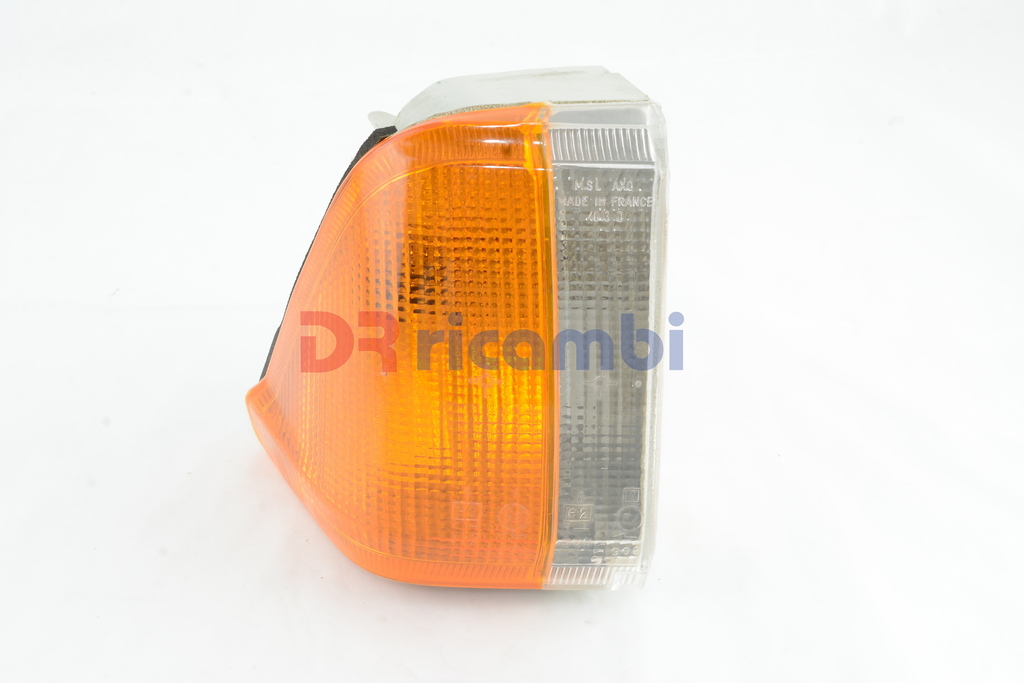 FARO FANALINO LUCE FRECCIA ANTERIORE DESTRA PER PEUGEOT 305 II - DR 4018D