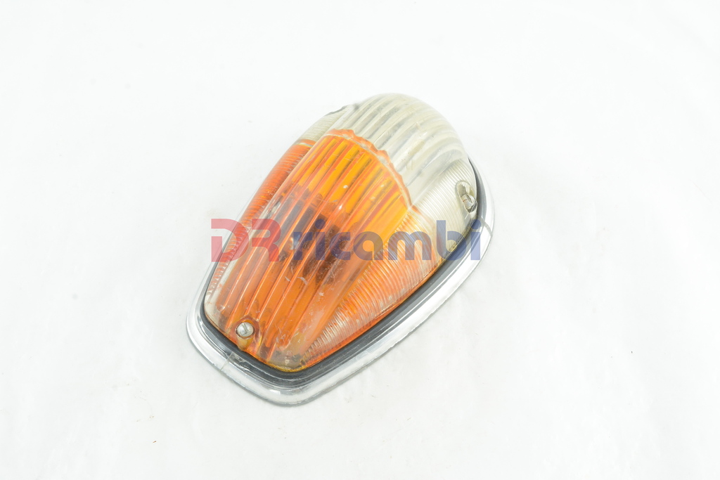 PLASTICA FANALINO FRECCIA ANTERIORE DX E SX PER FIAT 615 615N - DR 2060/2