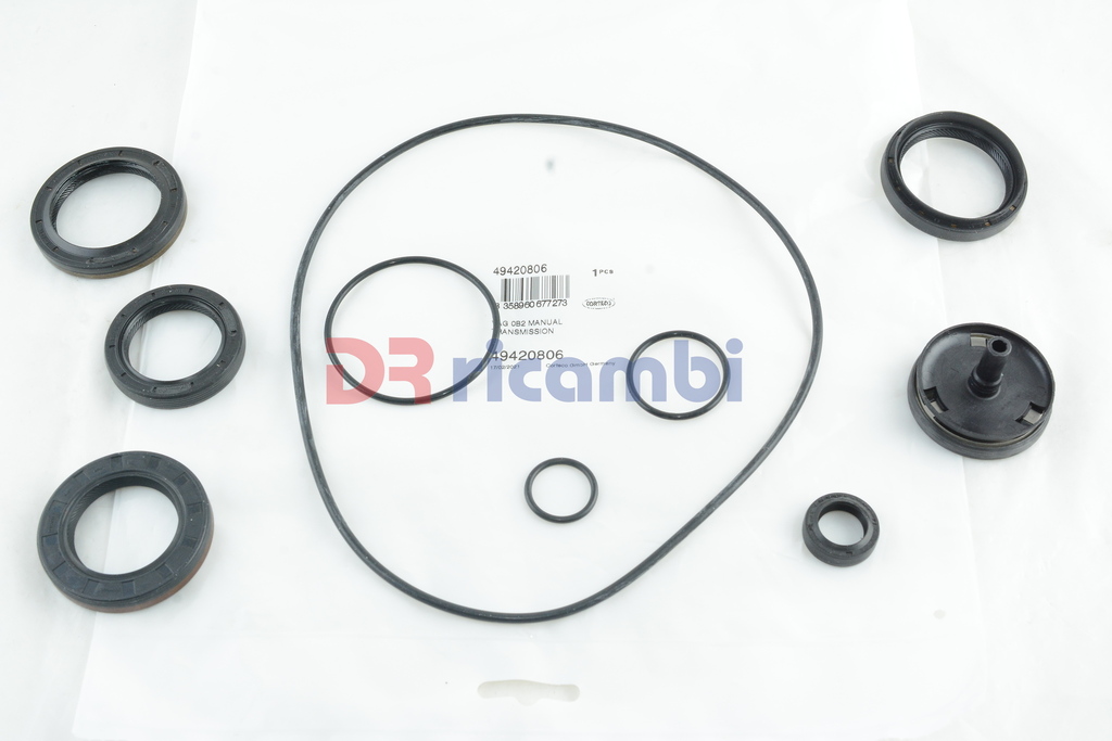 KIT PARAOLI GUARNIZIONI CAMBIO PER AUDI A4 A5 Q5 Trasmiss. 0B2  CORTECO 49420806