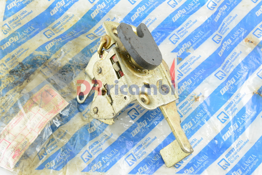 SERRATURA PORTA PORTIERA ANTERIORE SINISTRA FIAT 132 TT - FIAT 4301098