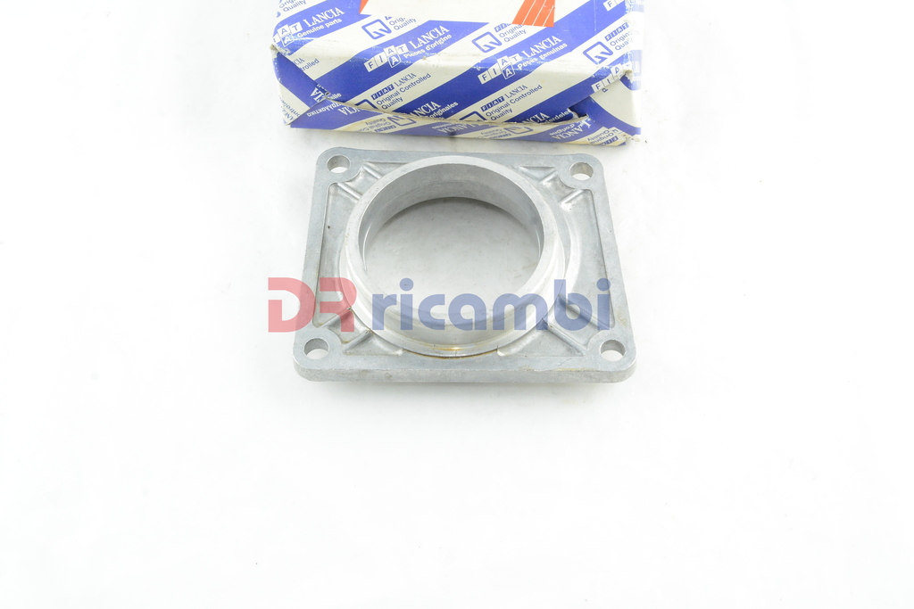 FLANGIA COPERCHIO SCATOLA CAMBIO USCITA SEMIASSE FIAT PANDA 4x4 (85-91)- 7541496