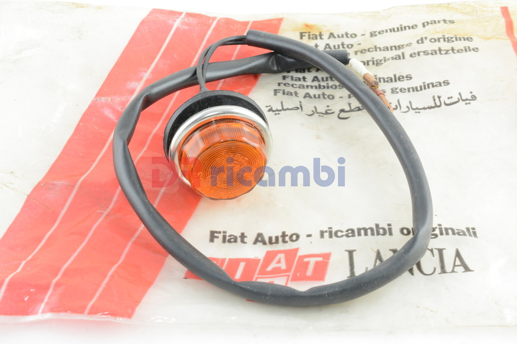 FANALE FANALINO FRECCIA LATERALE ARANCIONE FIAT 242 - FIAT 5447230