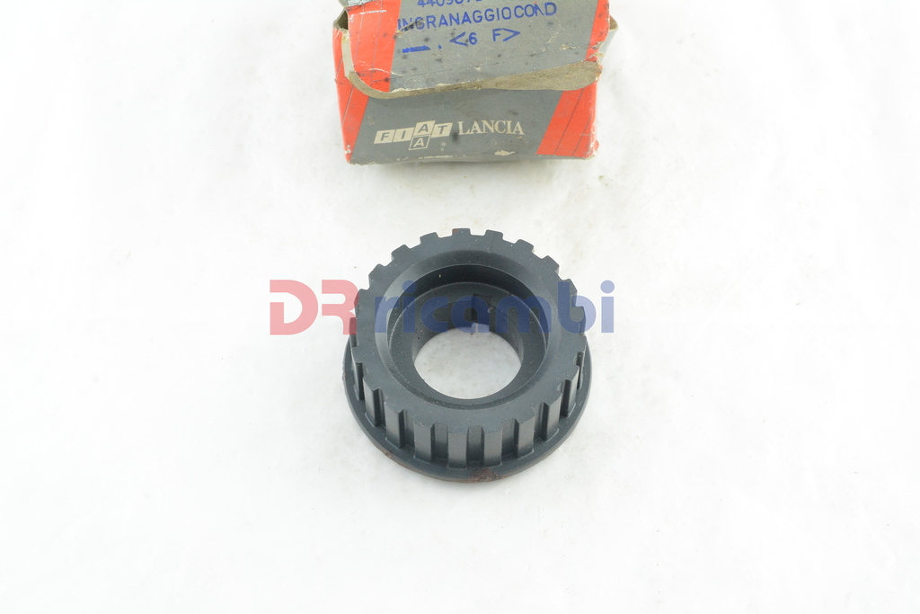 PULEGGIA DISTRIBUZIONE FIAT UNO 55 Turbo ie RITMO LANCIA DELTA - FIAT 4409876/1