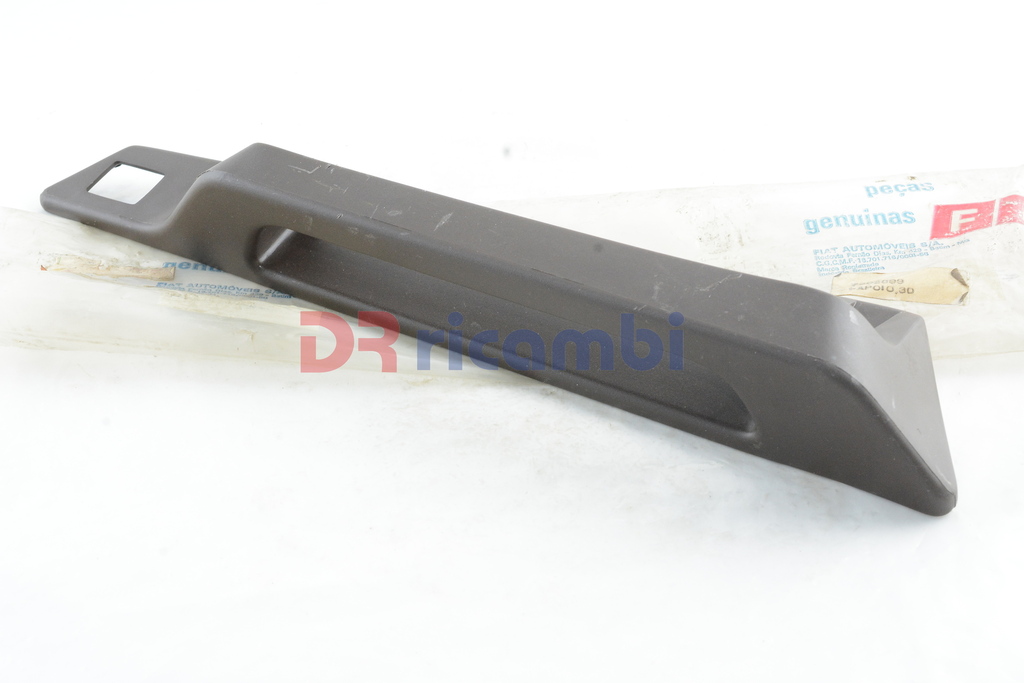 APPOGGIABRACCIA BRACCIOLO MARRONE PORTA ANTERIORE SX FIAT 127 - FIAT 7502899/1