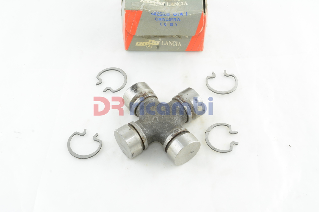 CROCIERA ALBERO TRASMISSIONE ALFA 164 FIAT TEMPRA LANCIA DELTA - FIAT 4625636/1