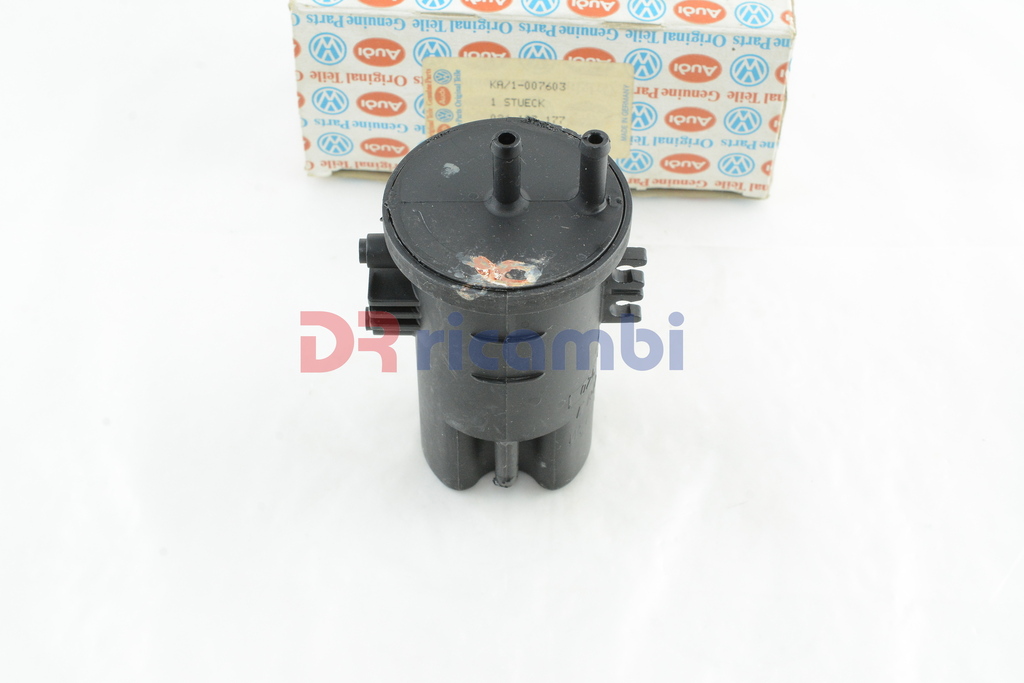 SEPARATORE VAPORI CARBURANTE AUDI 80 90 VW GOLF I PASSAT - VOLKSWAGEN 026127177