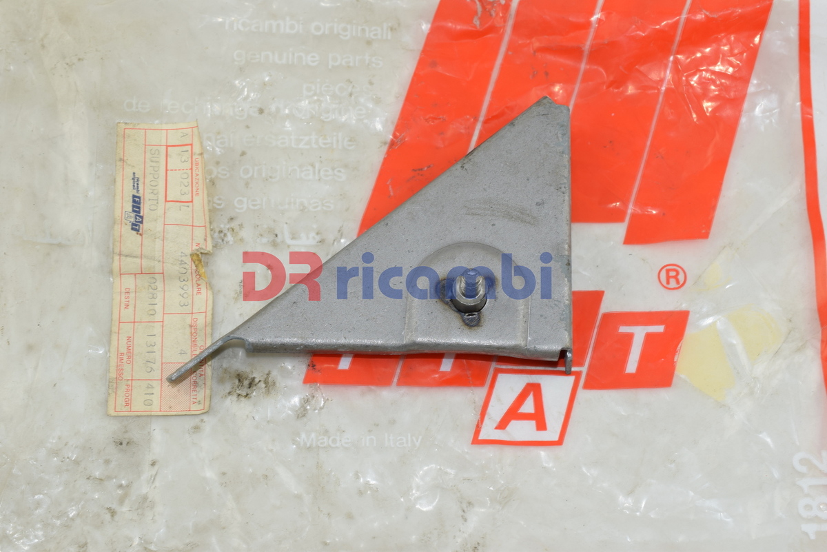 SUPPORTO STAFFA CERNIERA APERTURA COFANO MOTORE FIAT PANDA FIAT 4403993