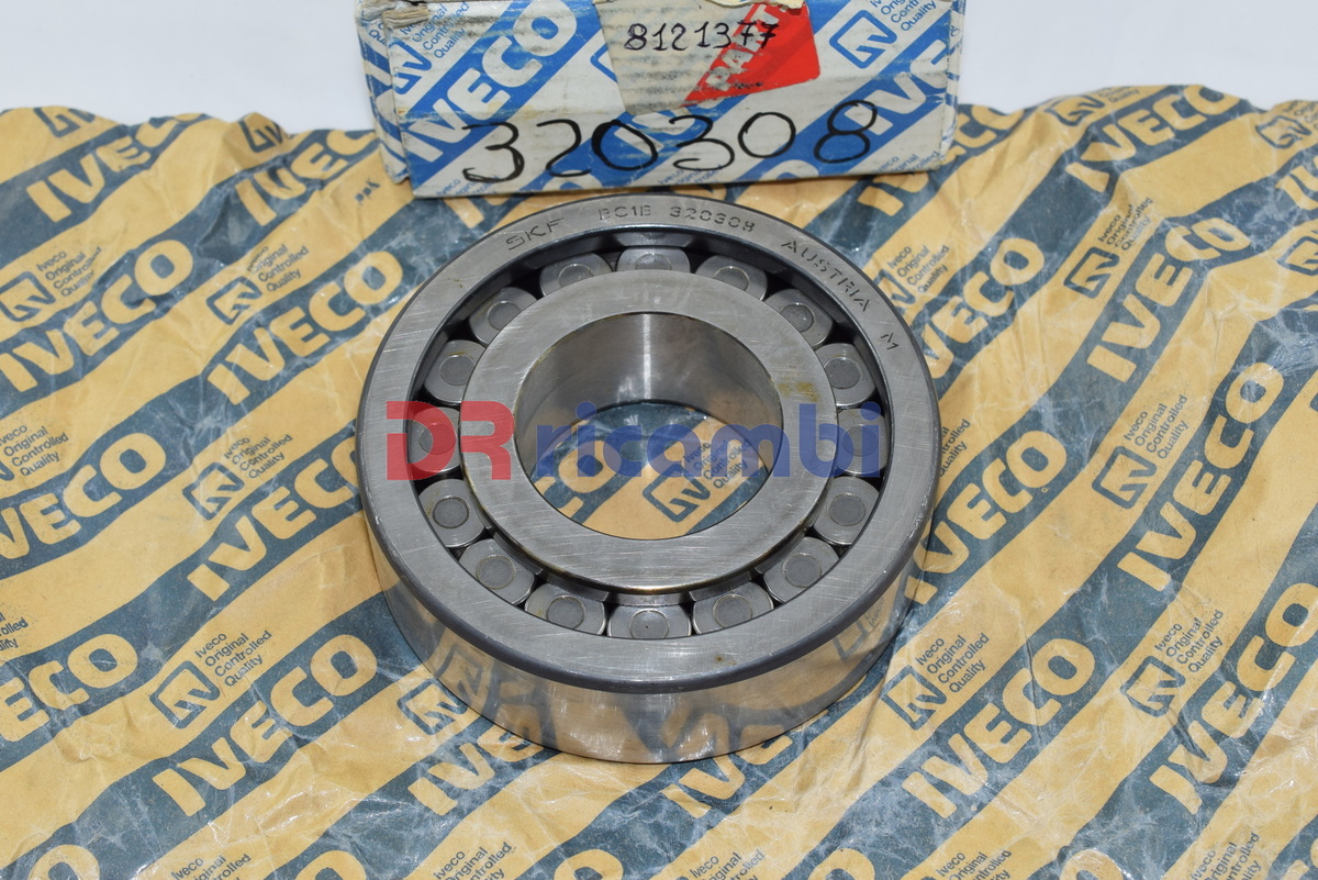 CUSCINETTO ALBERO DIFFERENZIALE IVECO 8121377 BC1B320308 VKT8475 - d. 45x100x31