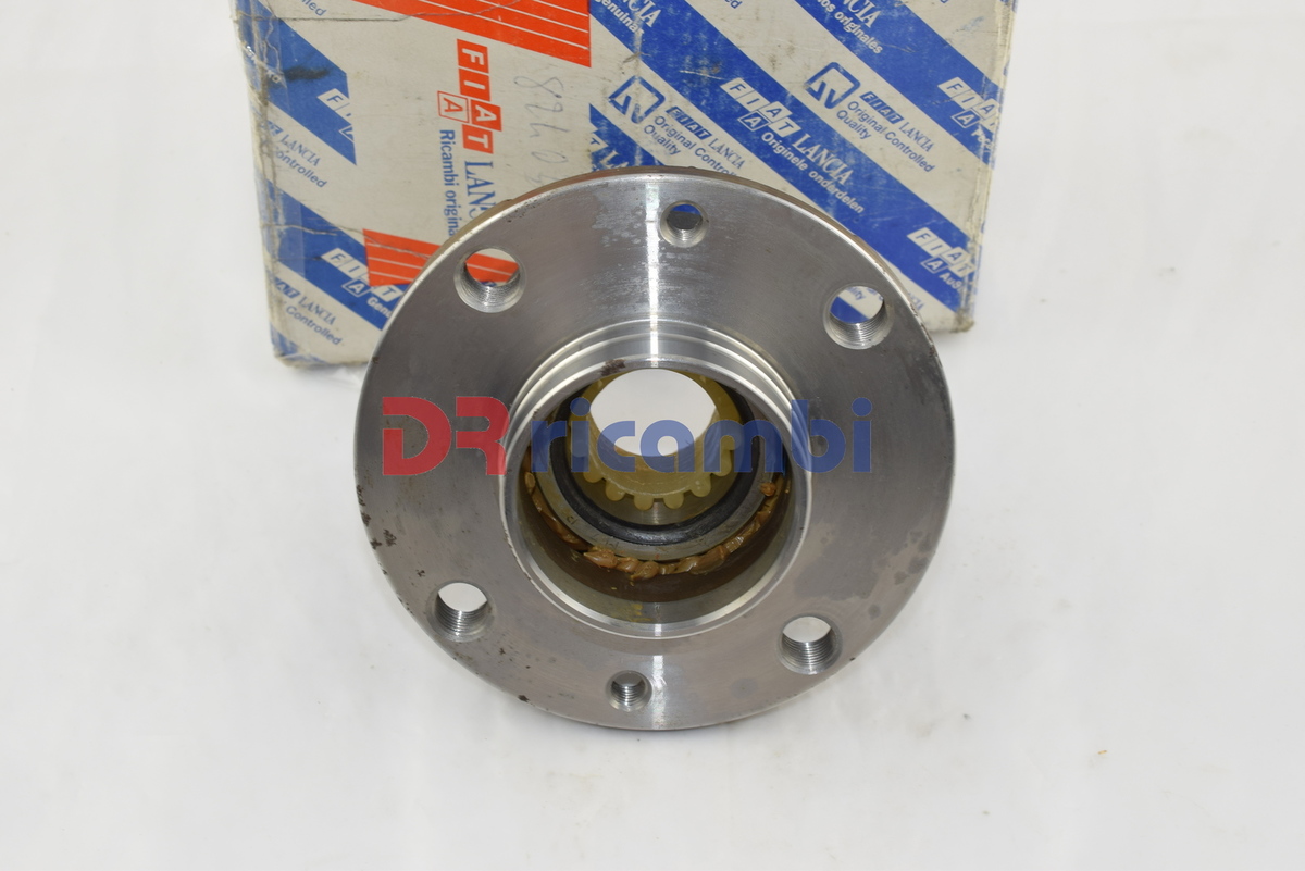 CUSCINETTO MOZZO RUOTA POST.  ALFA 164 LANCIA THEMA FIAT CROMA VKBA1303 82403117