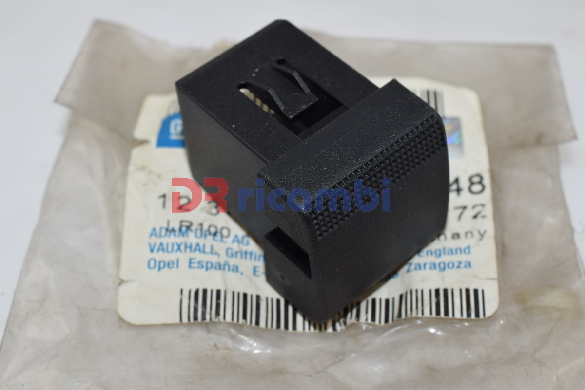 TAPPO CIECO NERO INTERR APERTURA PANNELLO STRUM OPEL VECTRA B - OPEL 1234957