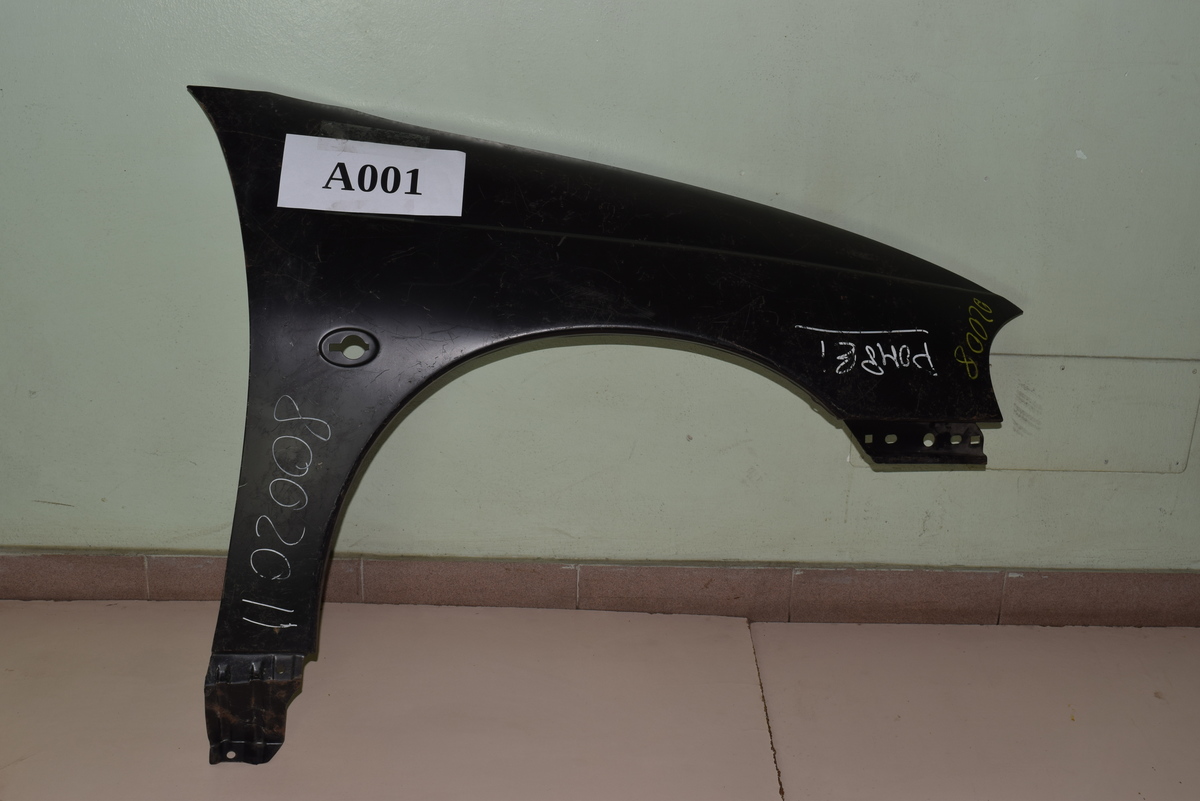 PARAFANGO ANTERIORE DESTRO OPEL TIGRA A 1994 OPEL 1102008 - 90482793