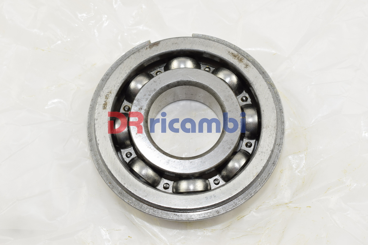 CUSCINETTO CAMBIO FIAT CAMPAGNOLA AR 79 - RIV/CFC 630266 63/28NR D. 28x68/74x18