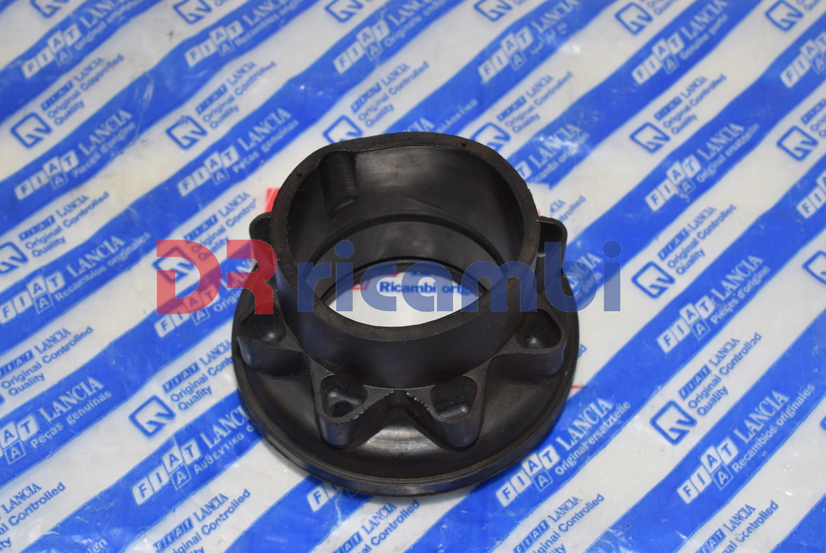 SUPPORTO IN GOMMA POMPA BENZINA ALFA 155 FIAT LANCIA DELTA 4WD 82393600 60801387