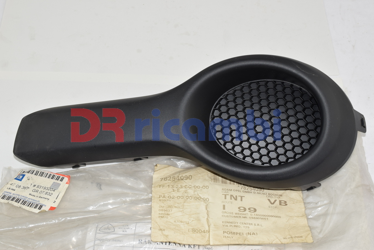 GRIGLIA NERA PARAURTI NO FENDINEBBIA ANT INFERIORE SX OPEL AGILA B  OPEL 4708367