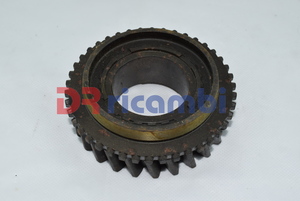 [8832401] INGRANAGGIO CAMBIO 3° V. IVECO 50.8-50.9-50/55/65.10-Z 70.10-75.10-79.10 8832401