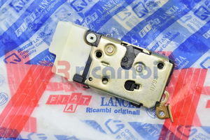 [46415480] SERRATURA ELETTRICA POST.  DESTRA  FIAT PUNTO 1993/99 FIAT 46415480 7740599