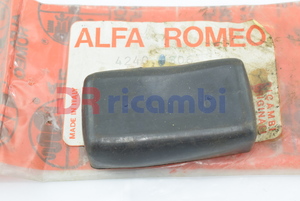 [4240306] CAPPUCCIO DI PROTEZIONE PORTIERA LATERALE ALFA ROMEO FIAT - ALFA ROMEO 4240306 