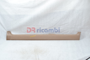 [DR1578] FASCIONE LAMIERA SOTTOPORTA LATO SINISTRO FIAT 124 - DR RICAMBI DR1578